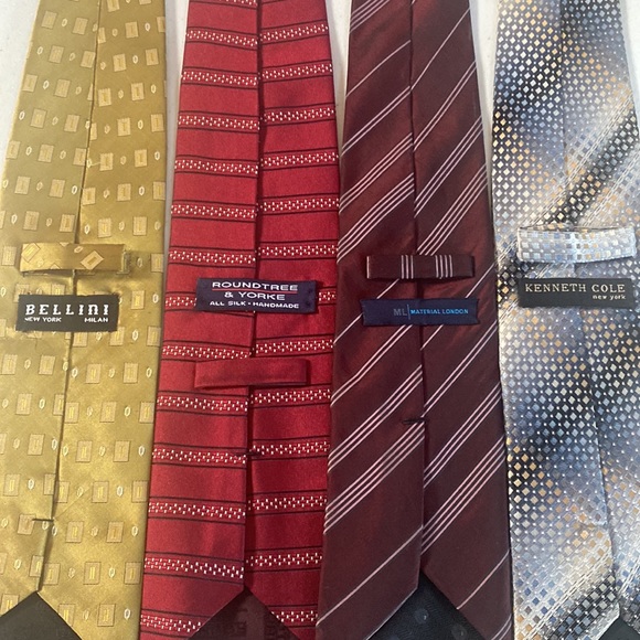 8 assorted mens ties - Picture 3 of 3